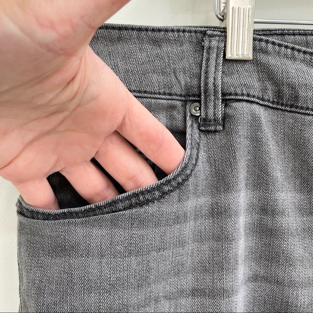 Lane Bryant gray mid rise skinny jeans flex magic waistband diamond stud ankle - Picture 7 of 9